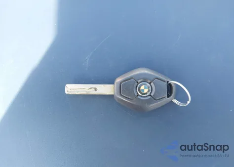 2003 BMW 325I z USA, uszkodzony, nr VIN WBAAZ33413KP78355